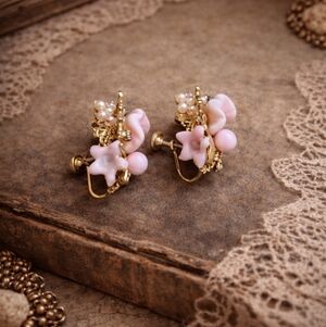 Vintage Screw-Back Earrings Set (2 Pairs) | Pink Floral Cluster & Pearl Drop